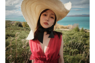 須田亜香里、行き先をあみだくじで決定!? 海外の旅フォトブック『アカリノアルヒ』が発売決定 画像