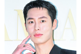 “カリナの元カレ”俳優イ・ジェウク、兵役中に歌手デビュー！新曲『SHADOW』リリースへ 画像