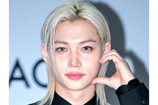 「助手席乗りたい…」Stray Kids・フィリックス、フェラーリが“似合いすぎる”と話題に 画像