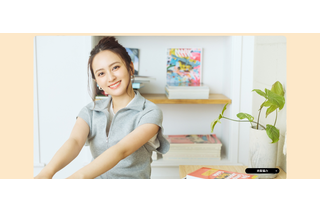 岡田結実、夫との新婚生活の部屋は「砂漠とビル群」!?第一子出産後の整頓術も紹介 画像