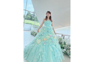 渡辺美奈代、花々まとったプリンセスドレス姿にファン感動「美奈代姫」 画像