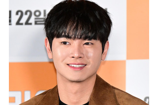 「小指切断」動画が物議を醸した韓国俳優、今度は“酒代踏み倒し”疑惑が浮上…本人は否定 画像