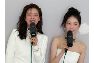 コン・スンヨン、“姉妹撮影”のオフショット公開！TWICEジョンヨンと笑顔、同事務所移籍説も話題 画像