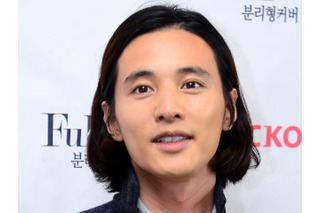 “韓流四天王”ウォンビン、16年のブランクから復帰か「次の作品のために髪を伸ばしている」 画像