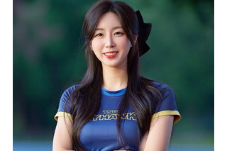 「半分以上出ているよ」驚きの“ひもドレス”でディナーを堪能、韓国美女チアのゴージャスな近況に反響 画像