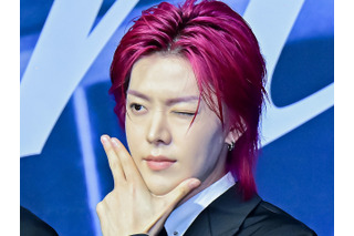 NCT・ユウタ、素肌のぞく“ワイルド”スタイルにファン悶絶 「妖艶すぎる」「言葉でない」 画像