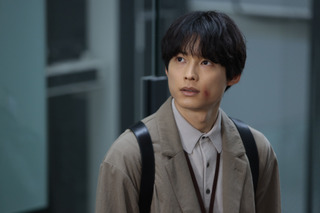 松村北斗主演『告白－25年目の秘密－』が放送スタート！純愛と狂気で彩るラブサスペンス 画像