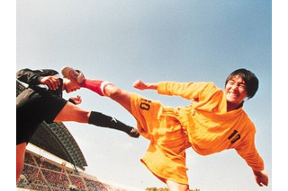 佐藤健も出演、韓国チームを“反則集団”として描いた女性版『少林サッカー』を大学教授が大批判 画像