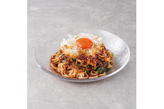 ヤエチカに“ひんやり＆スタミナ”夏グルメ集結！肉640gの「豚地獄カレー」や冷やしおでんが登場 画像