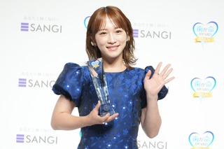 川栄李奈、「歯が命アワード」受賞に歓喜！子どもは「歯磨きキャンセル界隈…」と悩み吐露 画像