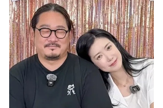 4年間隠してきた恋人を番組共演でついに公開！Netflix人気番組シェフと韓国ベテラン女優が熱愛 画像