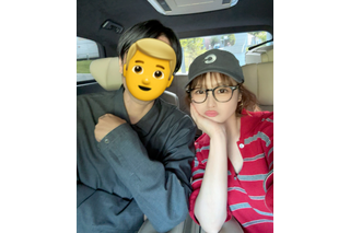 鈴木奈々アップの社長写真にネット「吉田栄作かと思った」「イケメン」と話題 画像