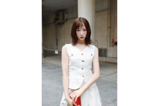 AKB48・小栗有以、爽やかな白のワントーンコーデを披露！洗練された着こなしに反響 画像