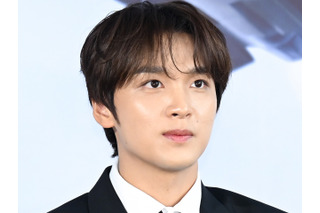 NCT・ヘチャン、唯一無二の歌声で魅了…新AL収録曲からEXOカバーまで“極上ライブ”披露 画像