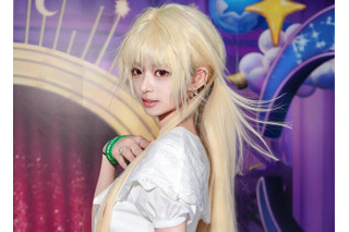 大きな瞳に華奢な美スタイルが清楚すぎる！『FGO』アルクの可憐な白ワンピースから伸びる美脚も必見【写真9枚】 画像