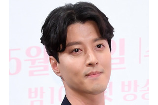 「藻と虫がうじゃうじゃ」韓国俳優、休業したカフェのせいで近隣住民が大迷惑？事務所がコメント 画像