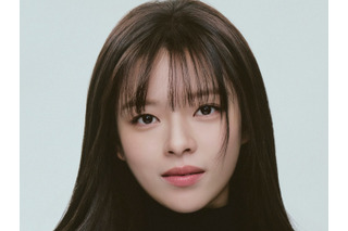 TWICE・ジョンヨン、女優としての新宣材写真公開　同事務所の姉も「可愛いね」と反応 画像