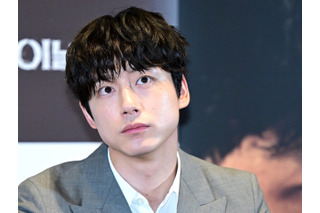 坂口健太郎、「妻が通報」報道も「暴力一切ない」声明も韓国メディアが一斉反応　注目を集めるワケ 画像