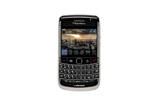 NTTドコモ、「BlackBerry Bold 9700」を本日販売開始！ 画像