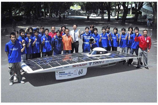 シャープ製太陽電池を搭載した東海大学チームのソーラーカー、南ア共和国のレースに参戦 画像