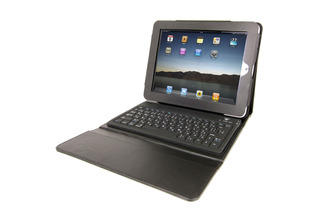 iPadがノートPCに変身!? Bluetoothキーボード搭載のiPad用革ケース 画像