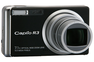 リコー、手ブレ補正搭載コンパクトデジカメ「Caplio R3」のブラックモデル 画像