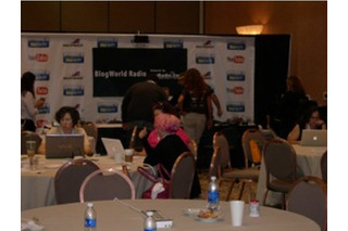 【BlogWorld Expo2010（Ver.12）】～SONY 1～　究極のゲーム用ヘッドセット体験 画像