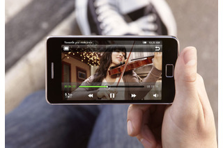 【MWC 2011（Vol.11）】Samsung、最新スマートフォン「GALAXY S II」を発表 画像