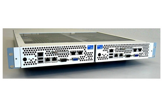 NTTデータ、独自開発「PRORIZE DCサーバ」を用いたシステム基盤構築・運用サービスを発表 画像