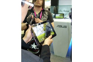 【COMPUTEX TAIPEI 2011（Vol.7）】ASUSTeK、「Padfone」と超薄型ノートPC「UX Series」 画像