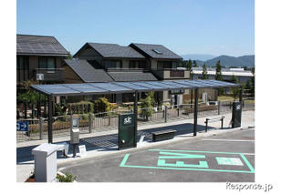 太陽光発電とLEDを活用した街路施設 京セラと積水樹脂が開発 画像