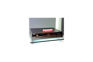 東芝、「デジタルW録」機能搭載のHDD＆DVDレコーダー「VARDIA RD-XD92D/72D」 画像
