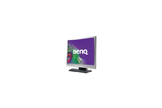 BenQ、応答速度8msのスピーカー内蔵19型SXGA液晶ディスプレイ「FP92E」を発売 画像