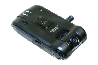 GPS情報と一緒に車窓風景を録画するドライブレコーダー 画像