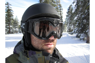 ゲレンデで手軽に使用！　スキー・スノボ用ゴーグル型のビデオカメラ 画像