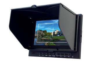 デジタル一眼やビデオカメラ用外付け7型液晶、キヤノン製「EOS 5D MarkII」と連携も 画像
