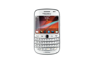 ドコモ、「BlackBerry Bold 9900」に新色を追加 画像