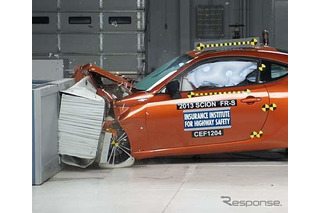 米保険団体が最高評価……トヨタ 86 とスバル BRZの衝突安全 画像