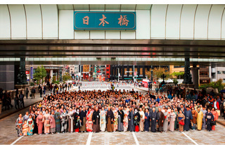 日本橋の橋上で初の着物ファッッションショー開催……「TOKYO KIMONO WEEK 2012」 画像