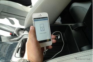 BMWのiDrive、iPhone 5のLightningケーブルでの接続を確認  画像