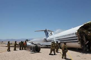 本物のジェット旅客機を墜落させた実験［動画・視聴注意］ 画像