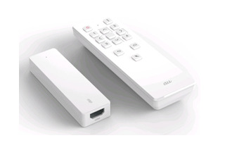 KDDI、スティックタイプの小型STB「Smart TV stick」を2月中旬に発売 画像
