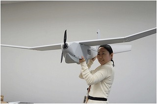 小型の無人飛行機を活用した“無線中継システム”……NICTが開発 画像