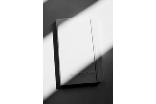 モレスキン×メゾン・マルタン・マルジェラ、日本限定の真っ白なノート 画像