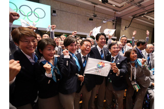 東京オリンピック開催決定、外国人観光客増加に備えて免税対応など体制整備 画像