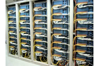 500枚のブレードを日単位で。トラフィックに合わせたサーバ増設ができるレンタルサービス 画像