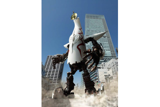 岡本太郎の芸術作品「太陽の塔」が超合金ロボに！ 画像
