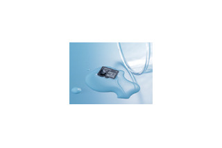 バッファロー、防水仕様のmicroSDHCカード——容量4GB 画像