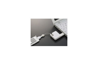 コンパクトに収納できるケータイ用USB充電器——ドコモ/au/ソフトバンク対応 画像