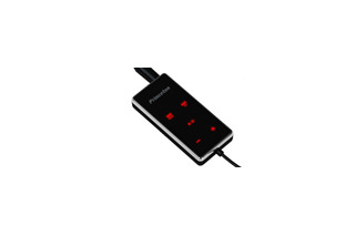 USB端子を装備するiPod用タッチセンサーリモコン——カナル型イヤホン同梱で実売4,980円 画像